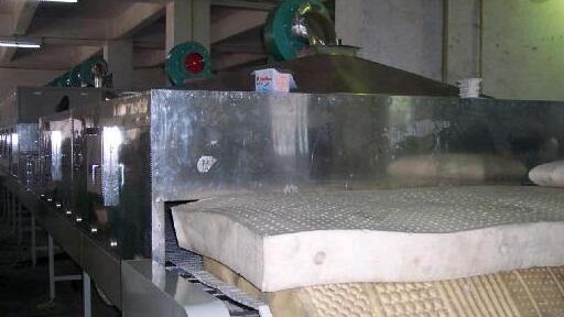 给小孩子买什么样的床垫好? 给小孩子买什么样的床垫好?